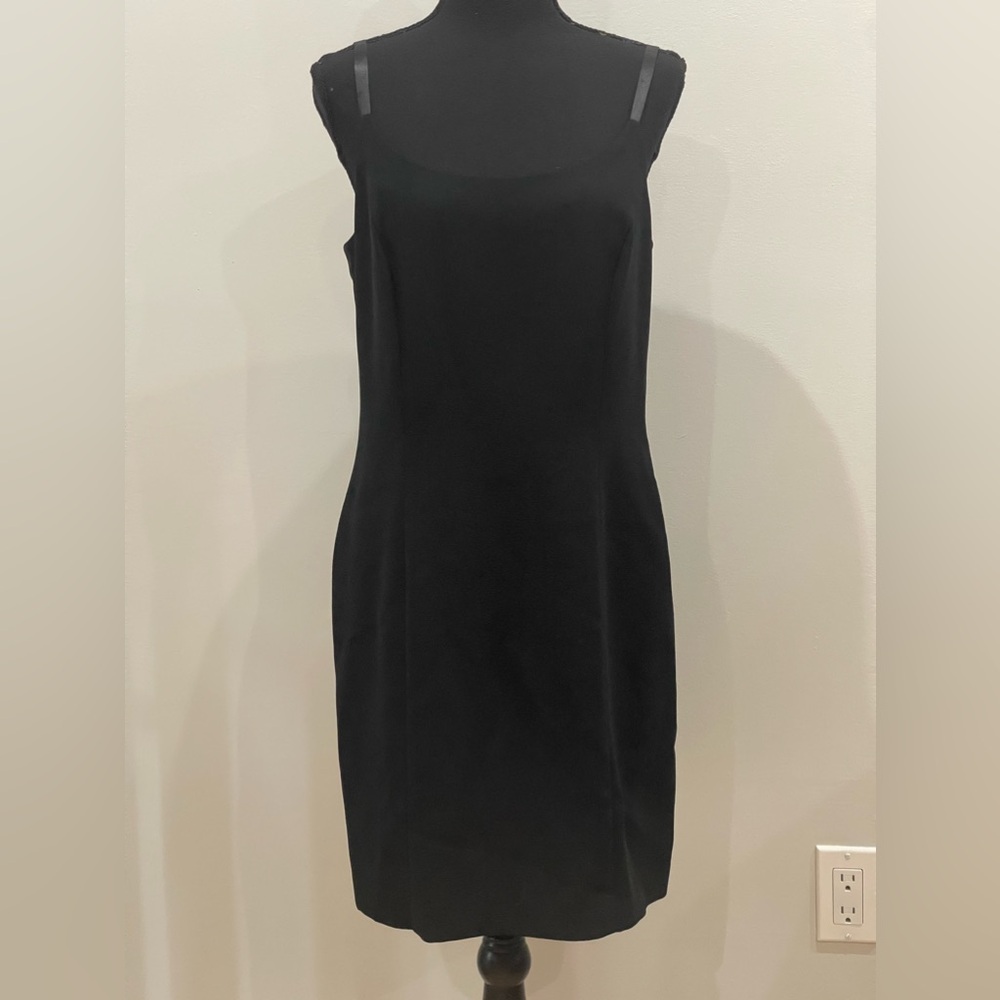 Dawn‎ Joy 9/10 Black Criss Cross Back Side Zip Mini